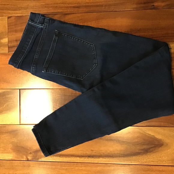 Banana Republic High-Rise Legging Jeans - Picture 2 of 4
